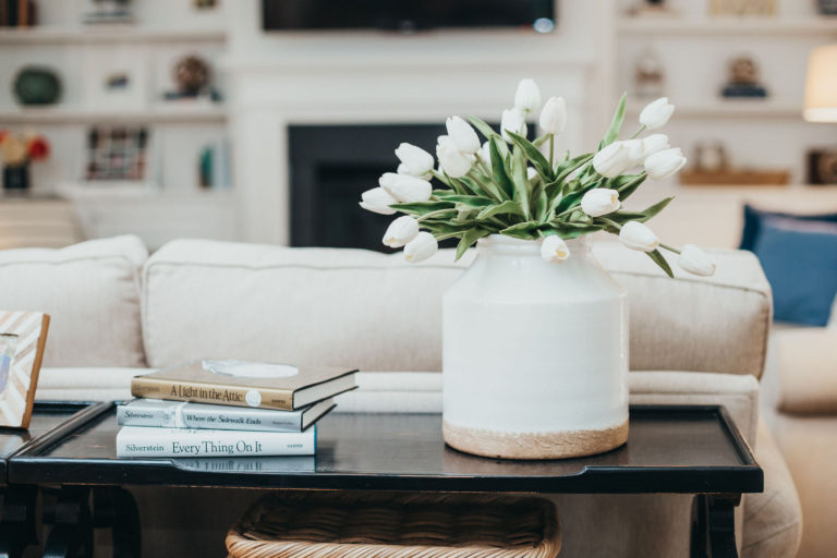 Picking Timeless Over Trendy: Designing Interiors That Age Well