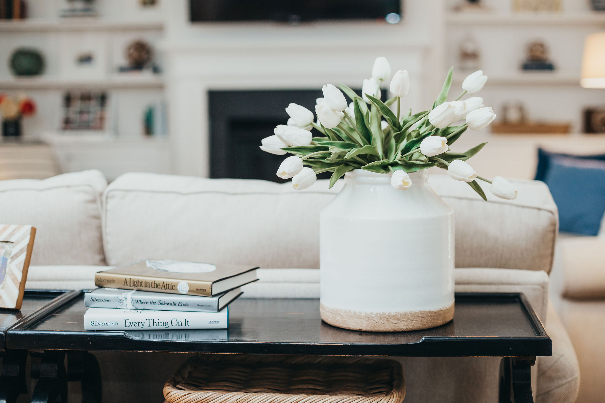 Picking Timeless Over Trendy: Designing Interiors That Age Well